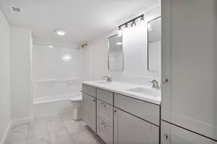 12252 S Margaret Rose Dr, Riverton, UT 84065 - Photo 31