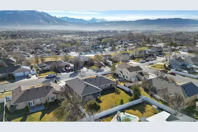 12252 S Margaret Rose Dr, Riverton, UT 84065 - Photo 45