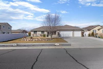 12252 S Margaret Rose Dr, Riverton, UT 84065 - Photo 5