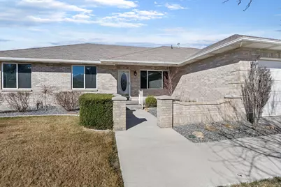 12252 S Margaret Rose Dr, Riverton, UT 84065 - Photo 1