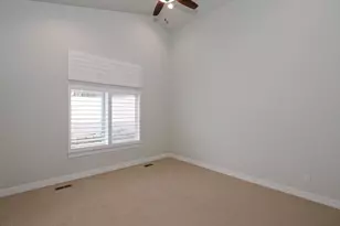 10673 S Bridlewood Ln, Sandy, UT 84092 - Photo 15