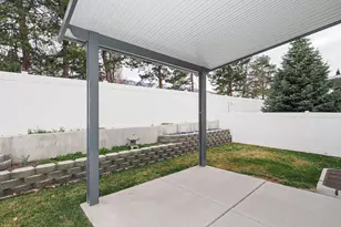 10673 S Bridlewood Ln, Sandy, UT 84092 - Photo 39