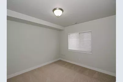 10673 S Bridlewood Ln, Sandy, UT 84092 - Photo 25