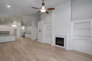 10673 S Bridlewood Ln, Sandy, UT 84092 - Photo 9