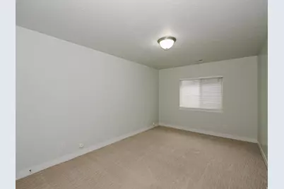 10673 S Bridlewood Ln, Sandy, UT 84092 - Photo 23