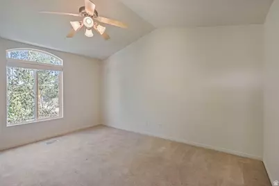 1546 W Big Oak Dr S, West Valley, UT 84119 - Photo 9