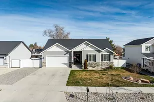 237 E Tate Ct, Grantsville, UT 84029 - Photo 31
