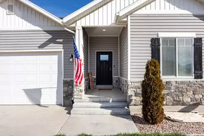 237 E Tate Ct, Grantsville, UT 84029 - Photo 27