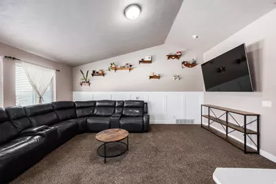 237 E Tate Ct, Grantsville, UT 84029 - Photo 7