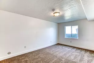454 S Corner View Dr E, Tooele, UT 84074 - Photo 45