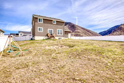 454 S Corner View Dr E, Tooele, UT 84074 - Photo 5