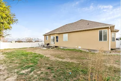 7032 W 8130 St S, West Jordan, UT 84081 - Photo 37