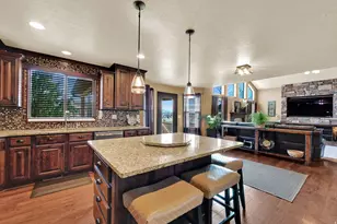 1899 S 3720 W, Syracuse, UT 84075 - Photo 5