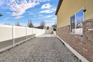 1899 S 3720 W, Syracuse, UT 84075 - Photo 33
