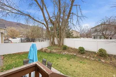 687 W 2025 N, Centerville, UT 84014 - Photo 37