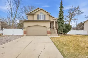 687 West 2025 North, Centerville, UT 84014 - Photo 39