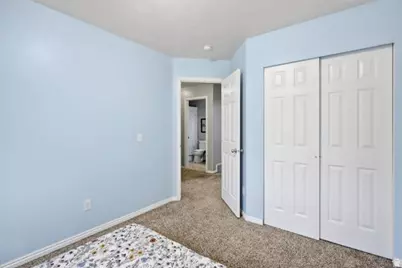 687 W 2025 N, Centerville, UT 84014 - Photo 23