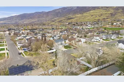 687 W 2025 N, Centerville, UT 84014 - Photo 45