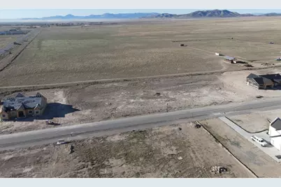 2805 W Browns Mdw #102, Eagle Mountain, UT 84005 - Photo 3