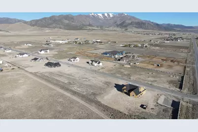 2805 W Browns Mdw #102, Eagle Mountain, UT 84005 - Photo 1