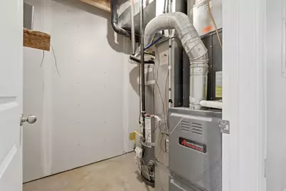 227 E Sunshine Dr, Saratoga Springs, UT 84045 - Photo 27