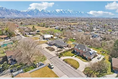 1265 W 5050 S, Taylorsville, UT 84123 - Photo 55