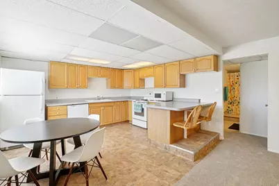 1265 W 5050 S, Taylorsville, UT 84123 - Photo 37