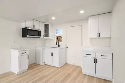 3560 S 6830 W, West Valley, UT 84128 - Photo 17