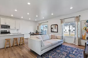 687 W 575 N, Smithfield, UT 84335 - Photo 3