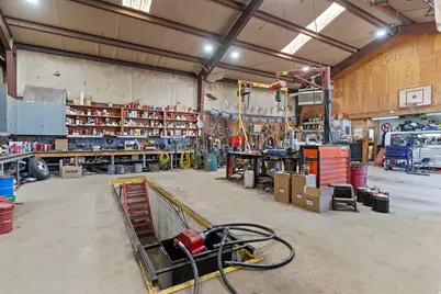 1458 E South Weber Dr S, South Weber, UT 84405 - Photo 13