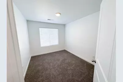 1737 S Devils Garden Ln, Washington, UT 84780 - Photo 5