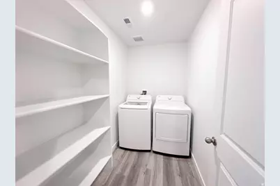 1737 S Devils Garden Ln, Washington, UT 84780 - Photo 9