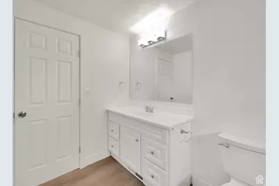 282 E 925 S, Layton, UT 84041 - Photo 11