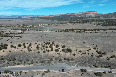 1825 E Eagle Ridge Cir #15, Hatch, UT 84735 - Photo 3