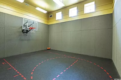 92 W Village Ct, Midway, UT 84049 - Photo 37