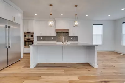 432 E 2600 N, Lehi, UT 84043 - Photo 17