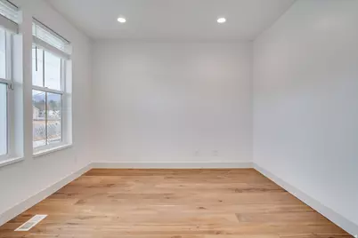 432 E 2600 N, Lehi, UT 84043 - Photo 7