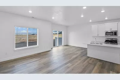 730 W 750 N, Smithfield, UT 84335 - Photo 3