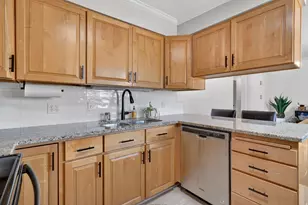 791 E Casa Blanca Circle, Midvale, UT 84047 - Photo 11