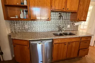 305 E 300 S, Provo, UT 84606 - Photo 15