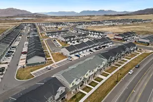 1208 W Summit Ridge Parkway, Santaquin, UT 84655 - Photo 23