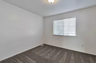 935 N 1125 W, Layton, UT 84041 - Photo 13