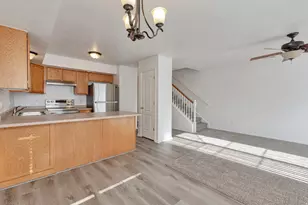 935 N 1125 W, Layton, UT 84041 - Photo 3