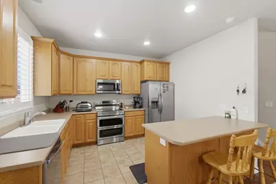 4724 W Wagon Train Dr S, Herriman, UT 84096 - Photo 7