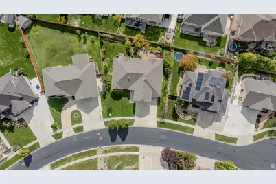 161 W Sweetbriar Ln, Saratoga Springs, UT 84045 - Photo 5