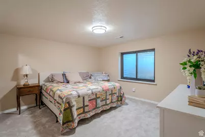 161 W Sweetbriar Ln, Saratoga Springs, UT 84045 - Photo 37