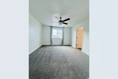 543 S 50 W #14, Tooele, UT 84074 - Photo 15