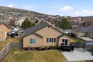 7721 N Bristlecone Rd, Eagle Mountain, UT 84005 - Photo 45