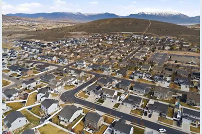 7721 N Bristlecone Rd, Eagle Mountain, UT 84005 - Photo 47