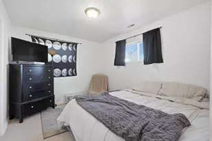 4365 S Rose Garden Ln, Millcreek, UT 84124 - Photo 7